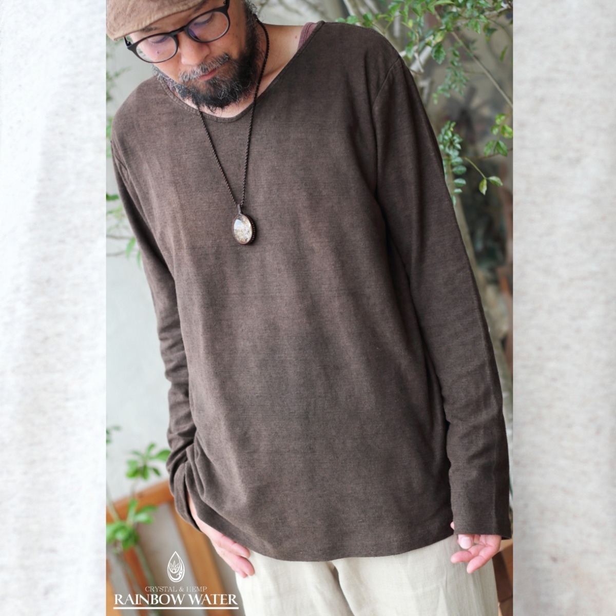 HEMP COTTON メンズ ソフトVネック ロングスリーブT-シャツ / 草木染めDARK BROWN