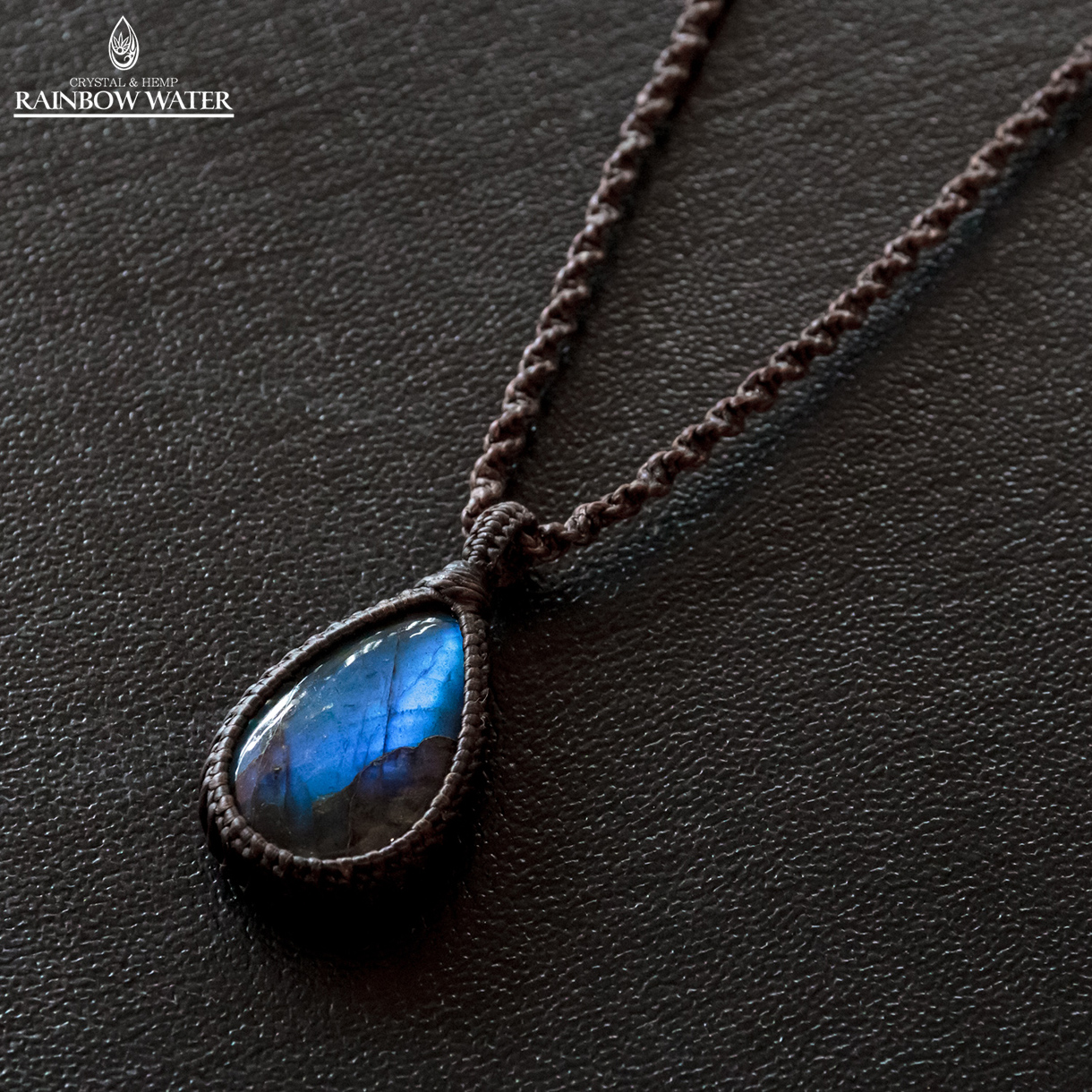 ラブラドライト ペンダント / Lab-203 | CRYSTAL&HEMP [ RAINBOW WATER ラブラドライト ペンダント / Lab-203 | CRYSTAL&HEMP [ RAINBOW WATER